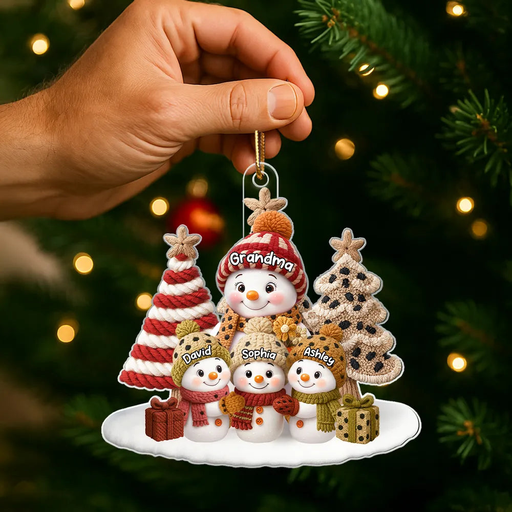 Acrylic Ornament Snowman Grandma & Grandkids, Embroidered-Effect Christmas Tree Decor, Unique Gift for Grandma