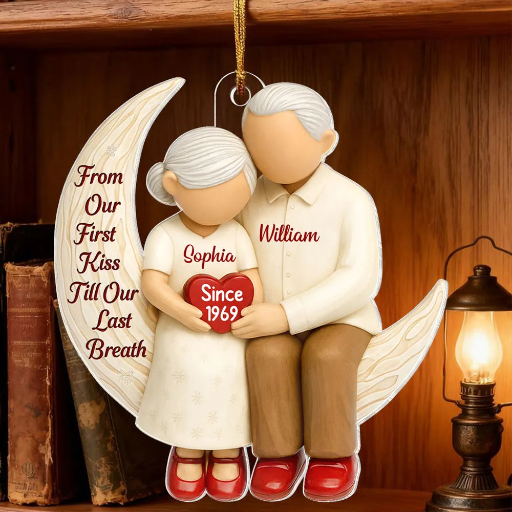 Personalized Crescent Moon Couple Ornament — A Sweet Keepsake Celebrating a Lifetime of Love