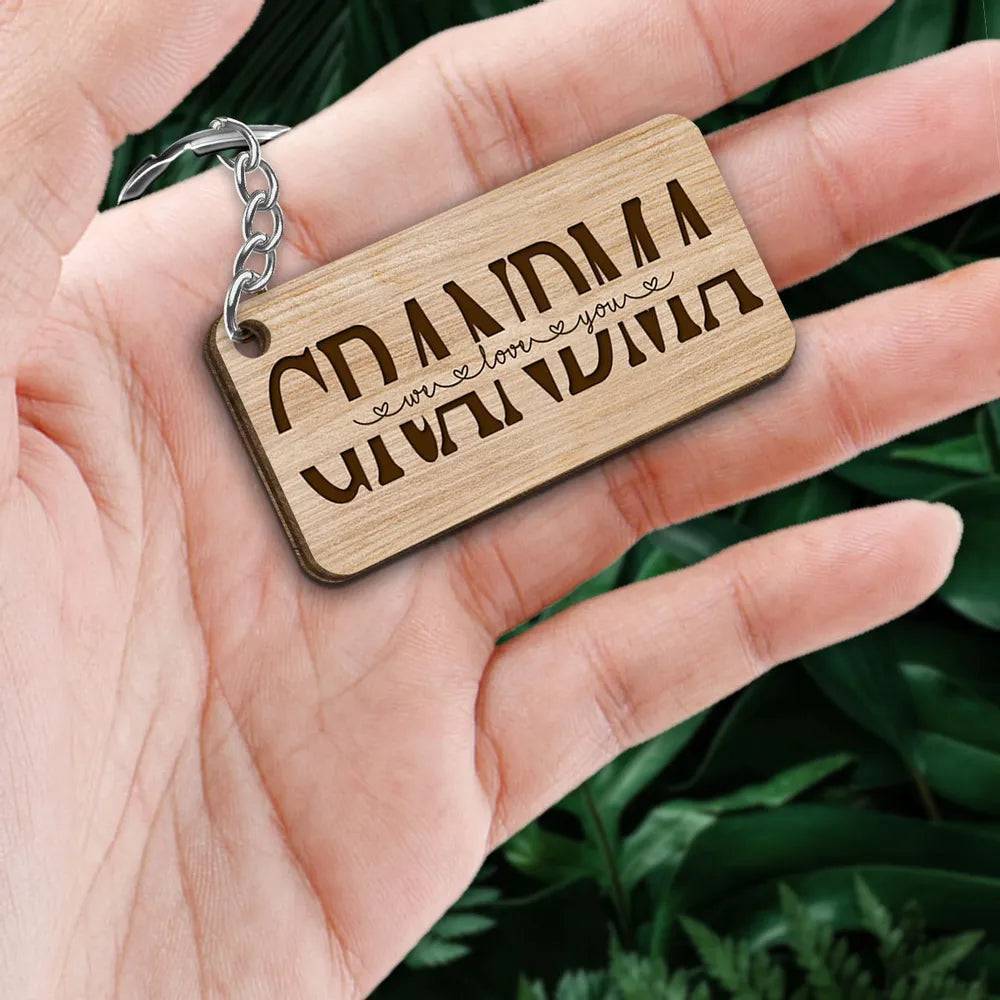 Best Grandma/Grandpa/Daddy Ever Back View Man Woman Kids Dog Cat Personalized Wooden or Acrylic Keychain