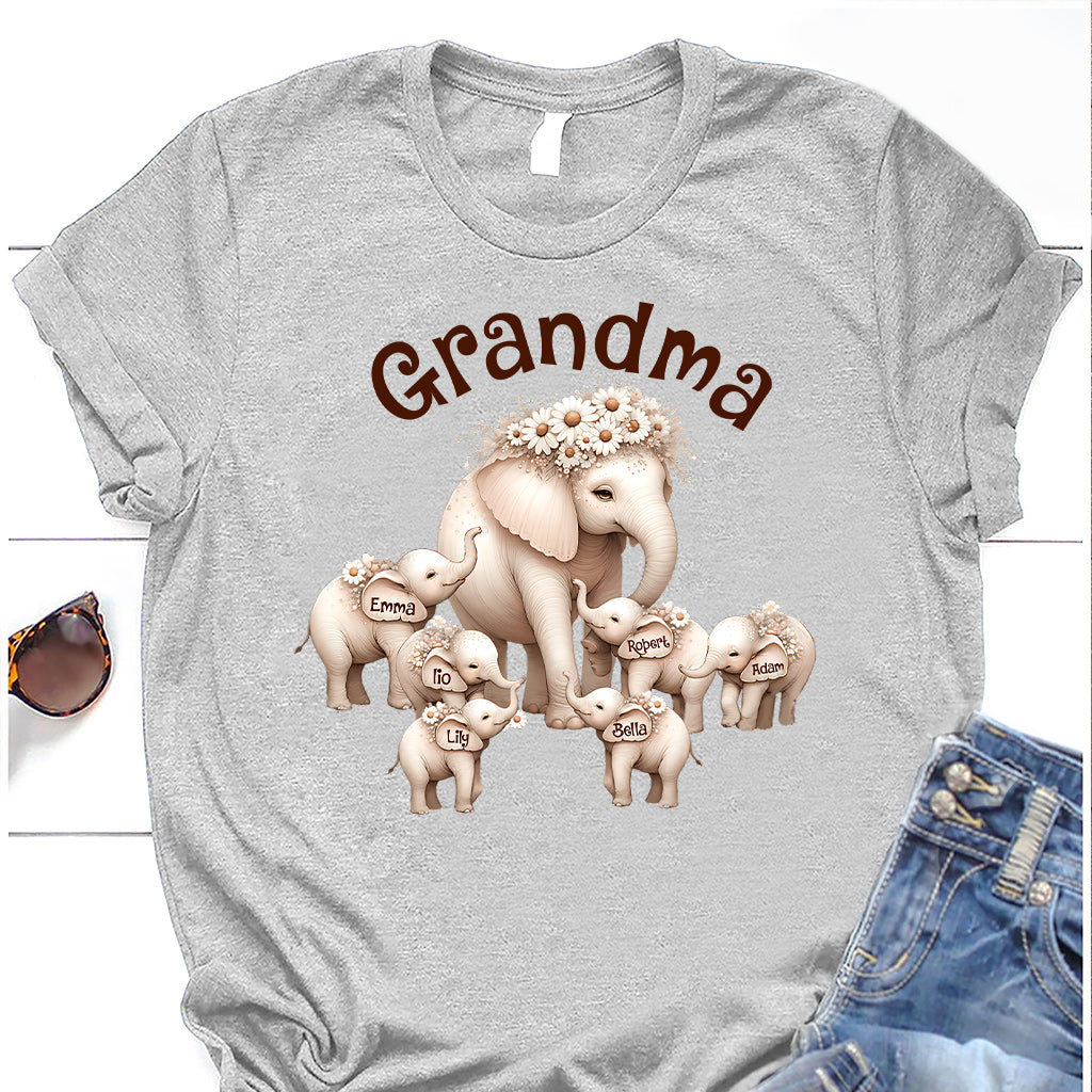 Cute Elephant - Personalized Grandma T-shirt And Hoodie