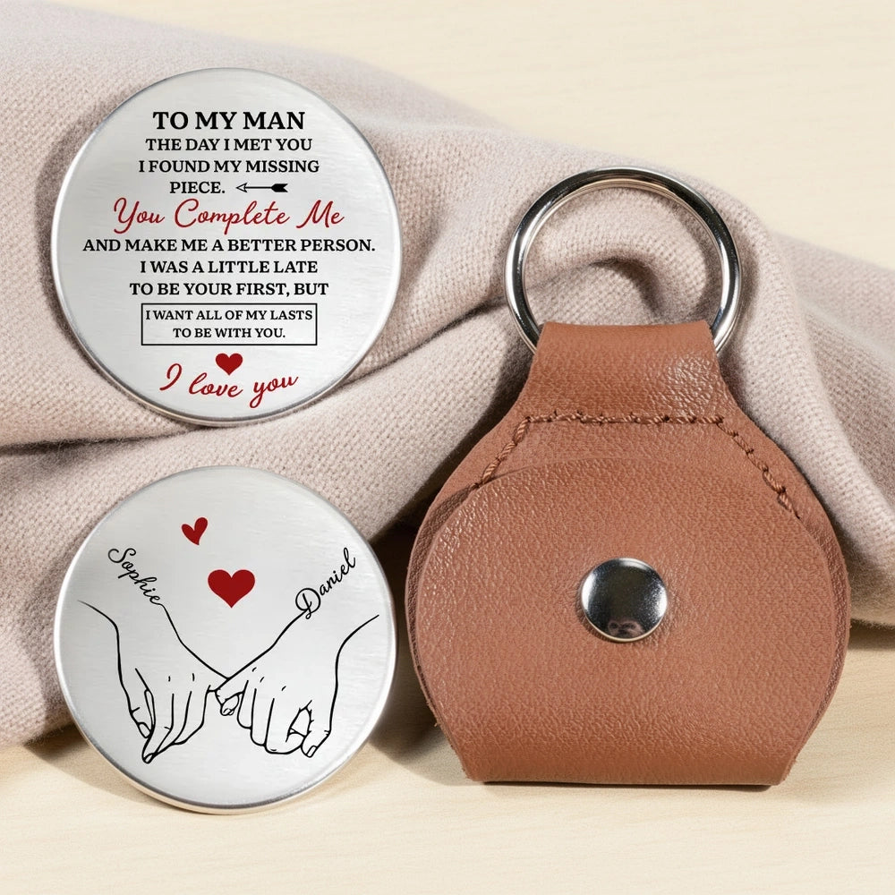 Personalized Pocket Hug Love Token With Engraved Message and Hand-Holding Art Unique Romantic Gift for Him