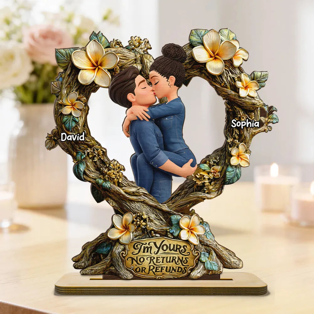 Personalized Kissing Couple Wooden Plaque - Romantic Floral Heart Gift for Anniversary