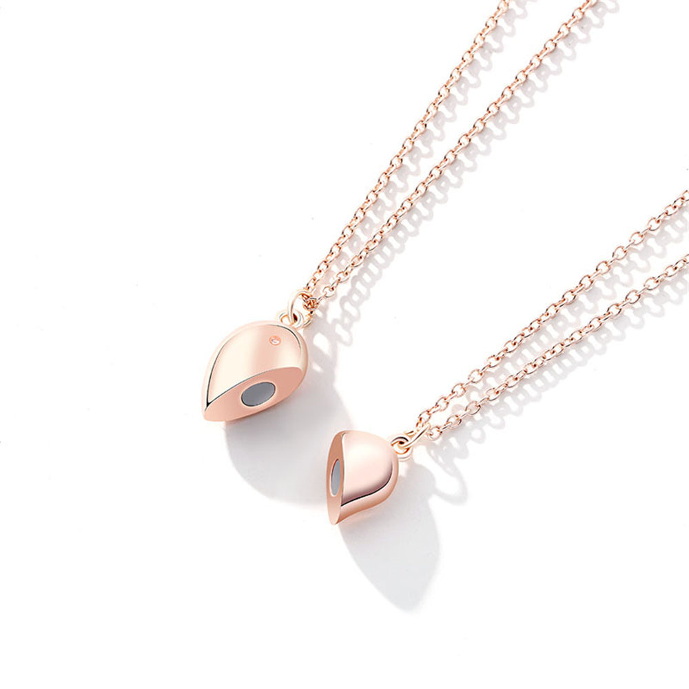 Magnetic Rotating Heart Necklaces - Couple Necklace
