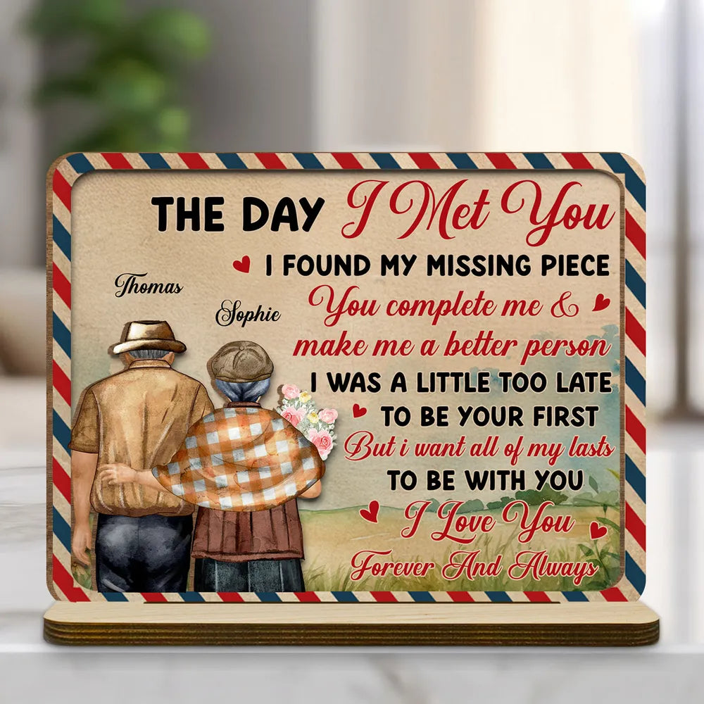 Personalized 2-Layer Wooden Plaque for Couples, Hugging Stroll Illustration, Romantic Keepsake, Unique Gift for Husband or Wife