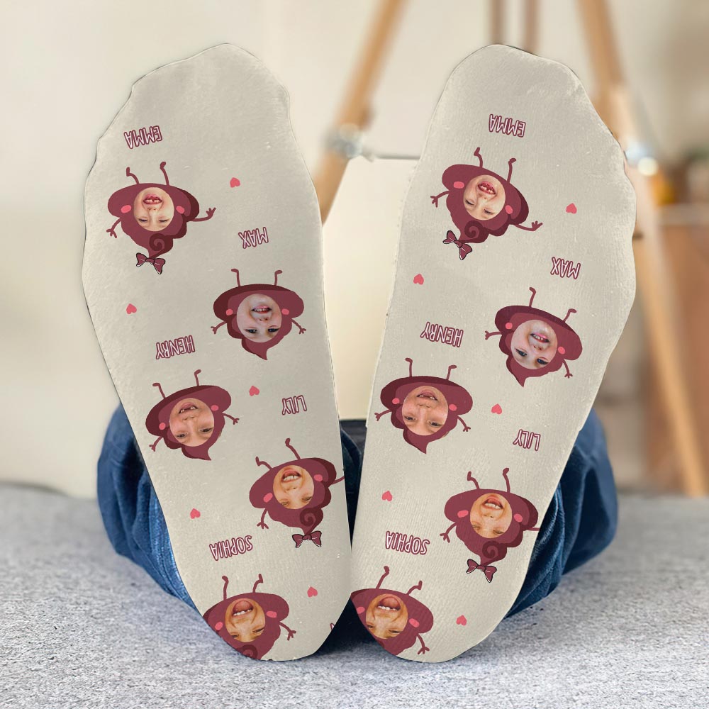 Daddy Little Shits - Gift for dad, grandma, grandpa, mom, uncle, aunt, brother, sister - Personalized Socks