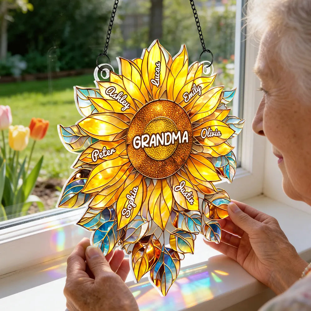 Custom Sunflower "Grandma's Love Bugs" Suncatcher - Personalized Window Art with Names for Grandma, Nana & Gigi - Unique Mother's Day or Birthday Gift