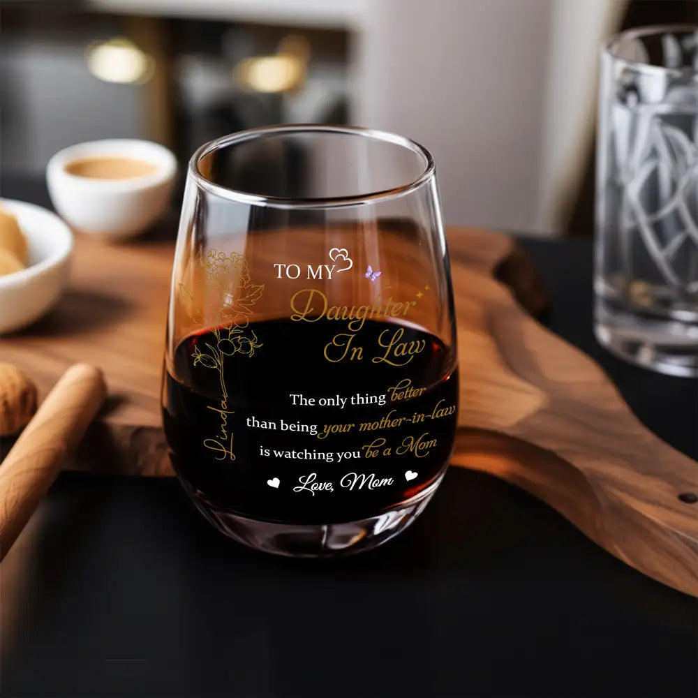 Custom Wine Glass for Daughter – Thoughtful Gift from Mom with Touching Sentiment and Personalized Name