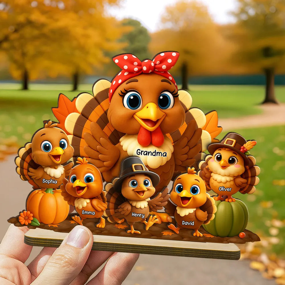 Fall Season Wooden Plaque with Adorable Turkey Family Artwork, Cozy Décor, Perfect Gift for Grandma