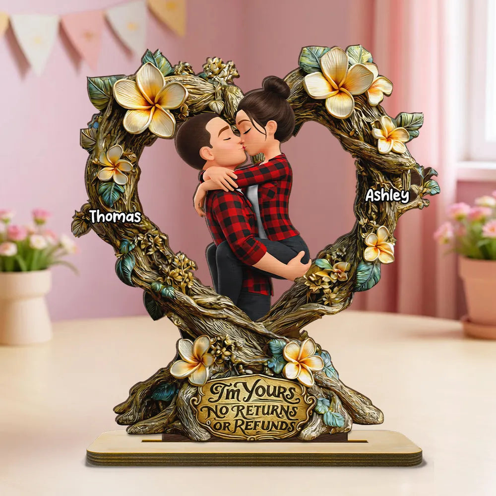 Personalized Kissing Couple Wooden Plaque - Romantic Floral Heart Gift for Anniversary