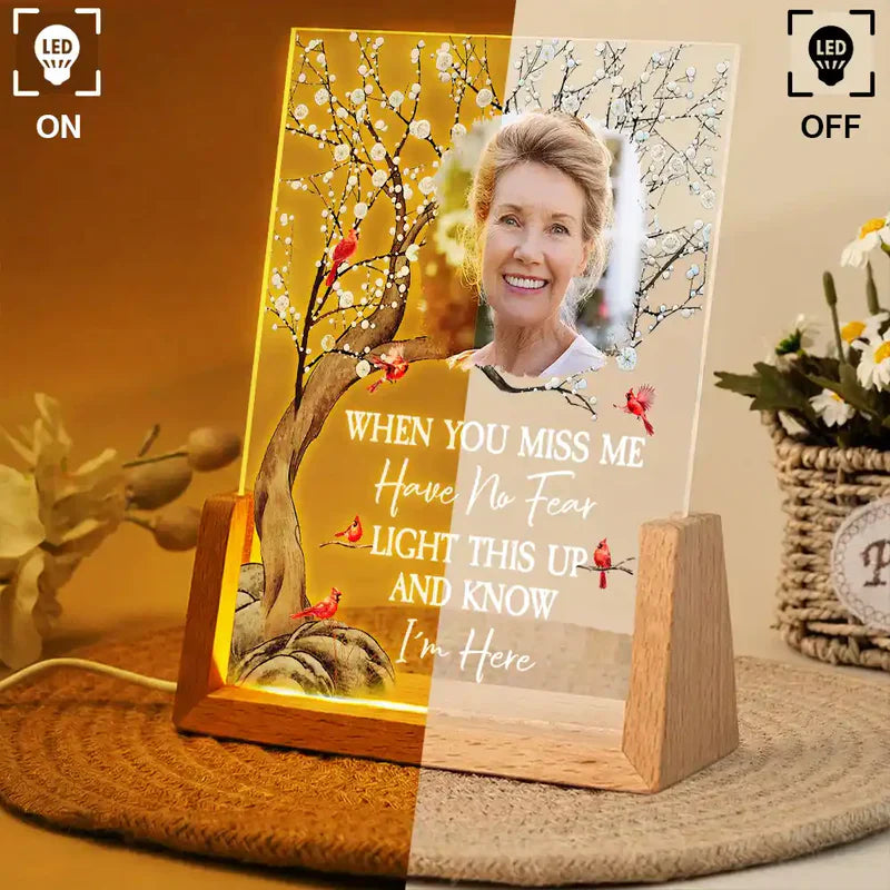 Personalized LED Light Frame With Photo And 'I'm Always With You' Soft Glow Night Gift For Loved One