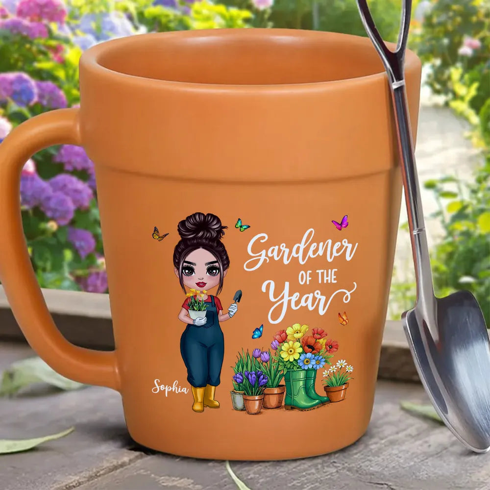 “Gardener of the Year” Personalized Plant-Pot Mug with Shovel Spoon – Fun Gift for Green-Thumb Moms, Wives & Grandmas