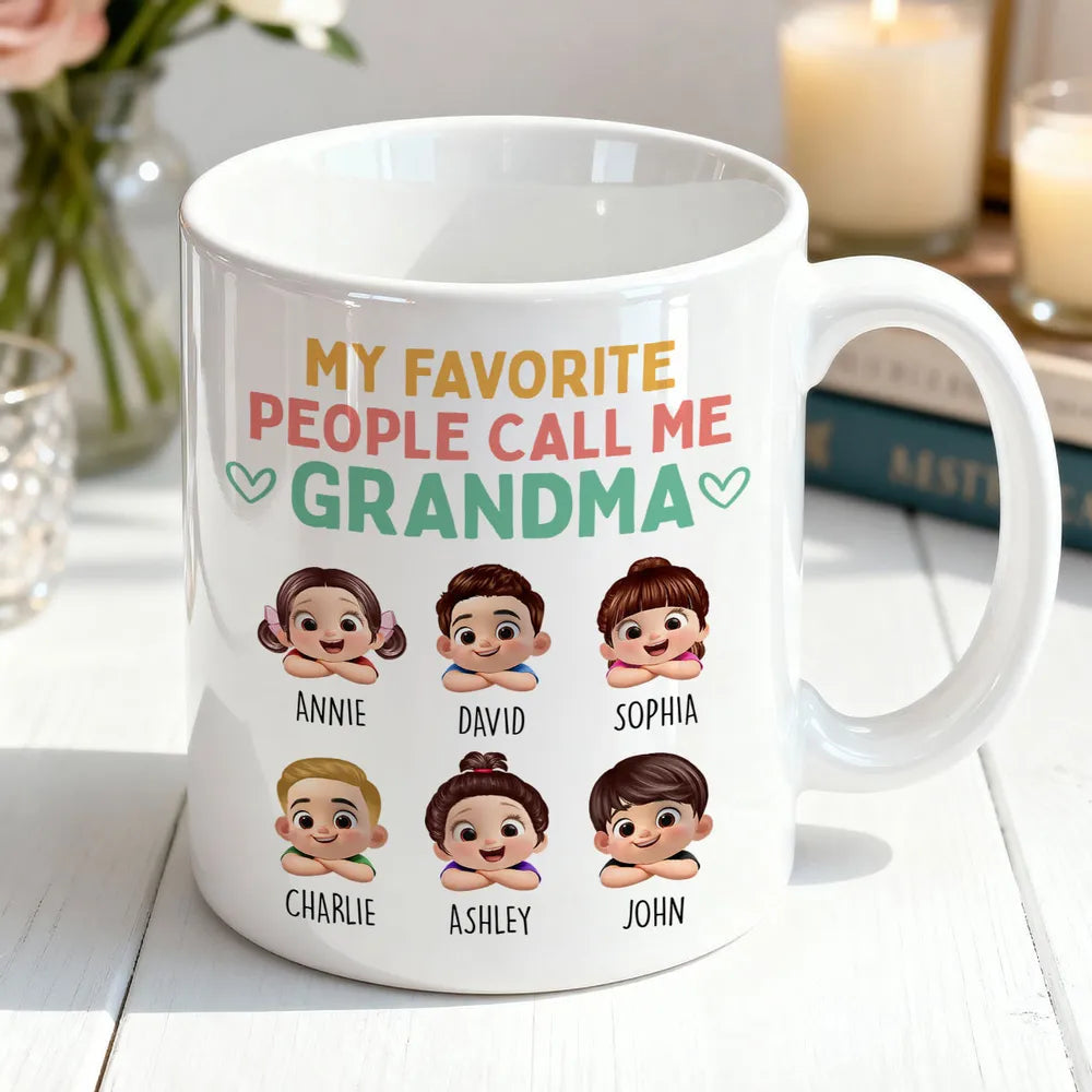 Personalized Grandma Ceramic Mug with Cute Grandkids Illustration, Sweet Daily Coffee Gift for Grandma