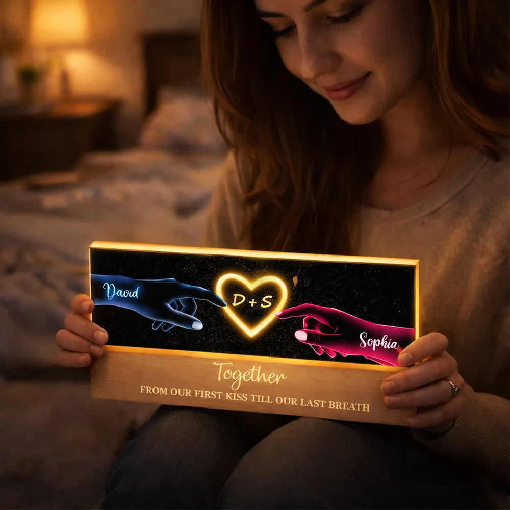 Personalized Block LED Light Plaque with Couple Hands & Glowing Heart, Romantic Bedside Decor, Unique Gift for Couples
