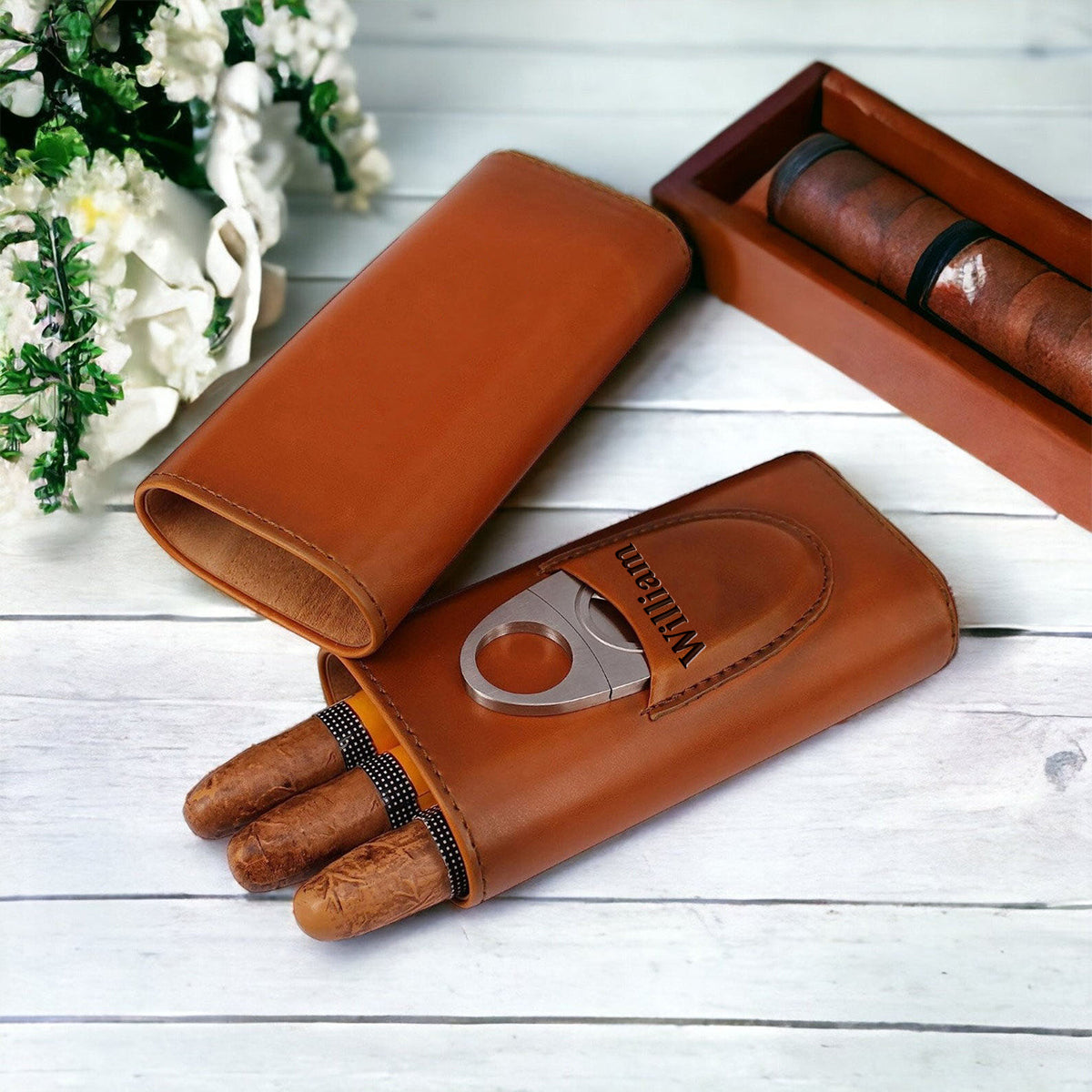 Dad Loves Cigars - Personalized Father Leather Cigar Humidor Case