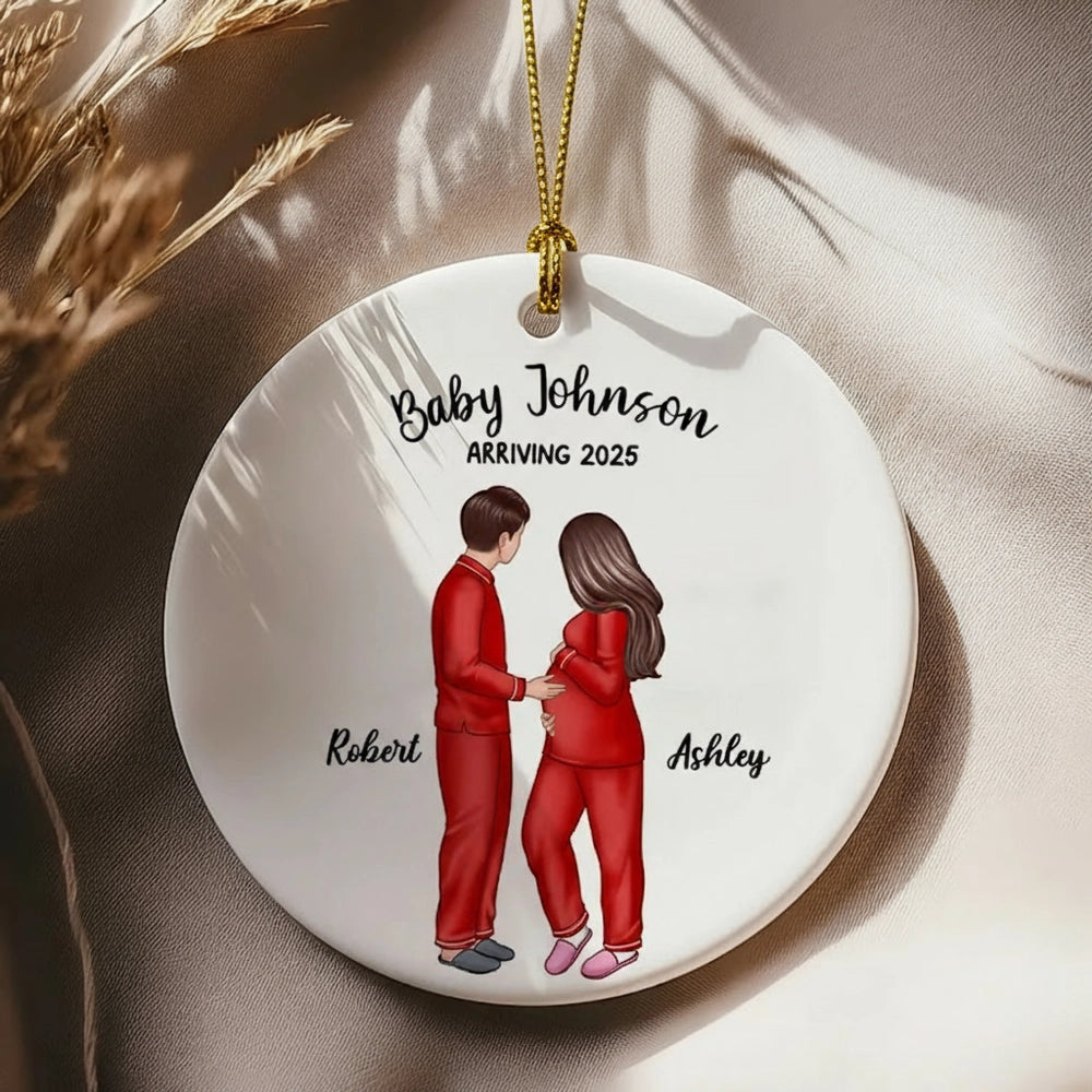 Ceramic Ornament with Expecting Parents Illustration, Heartwarming Gift for New Baby Celebration