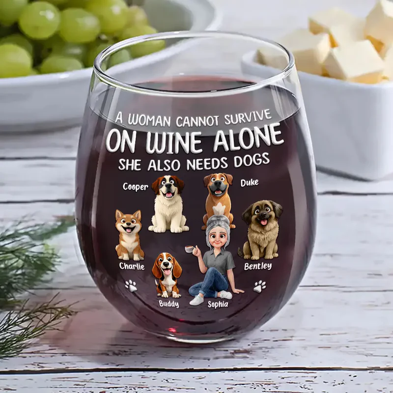 Personalized Wine Glass with Woman and Dog Cartoon - Funny Dog Mom Gift for Wine Nights