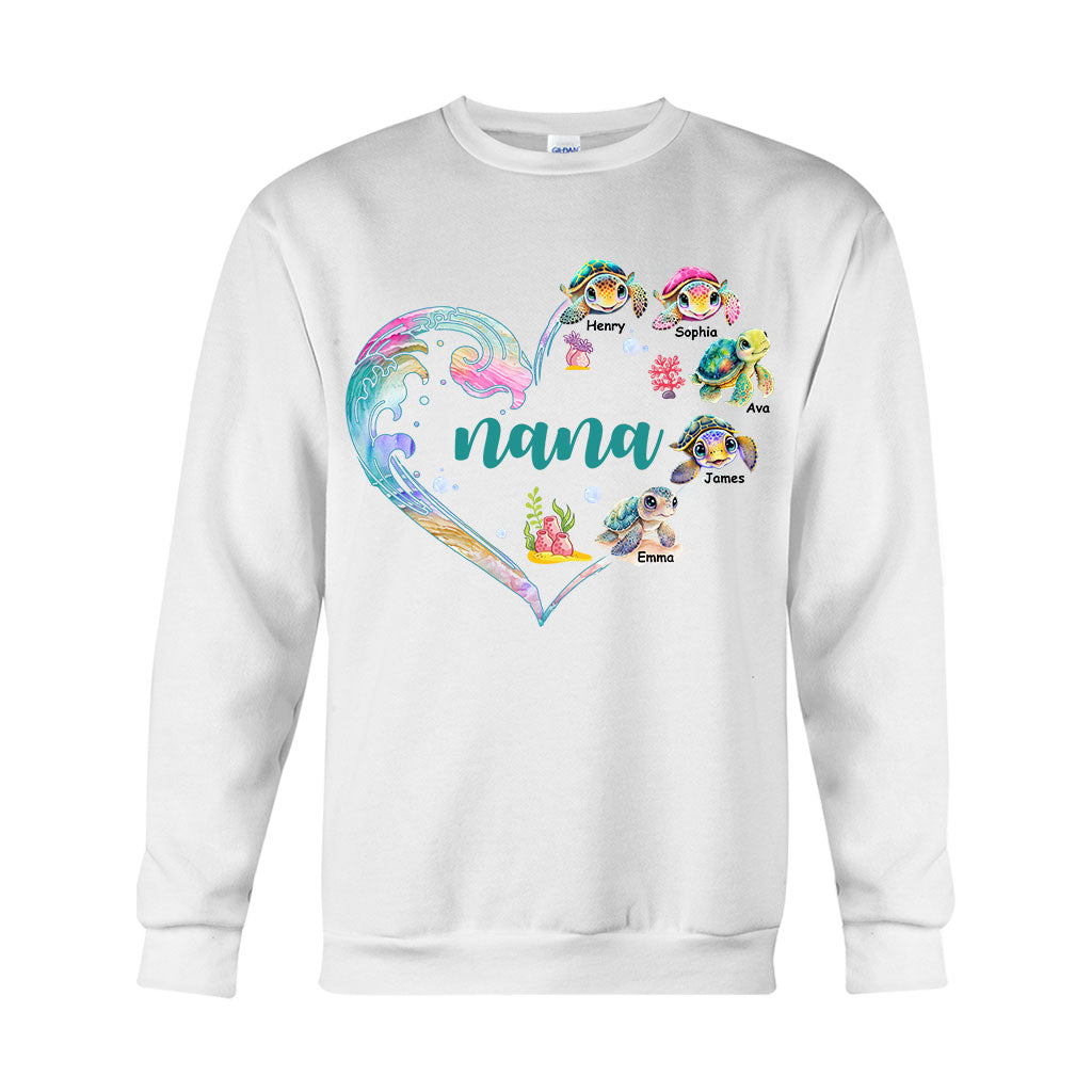 Nana's Little Turtle - Personalized Grandma T-shirt And Hoodie