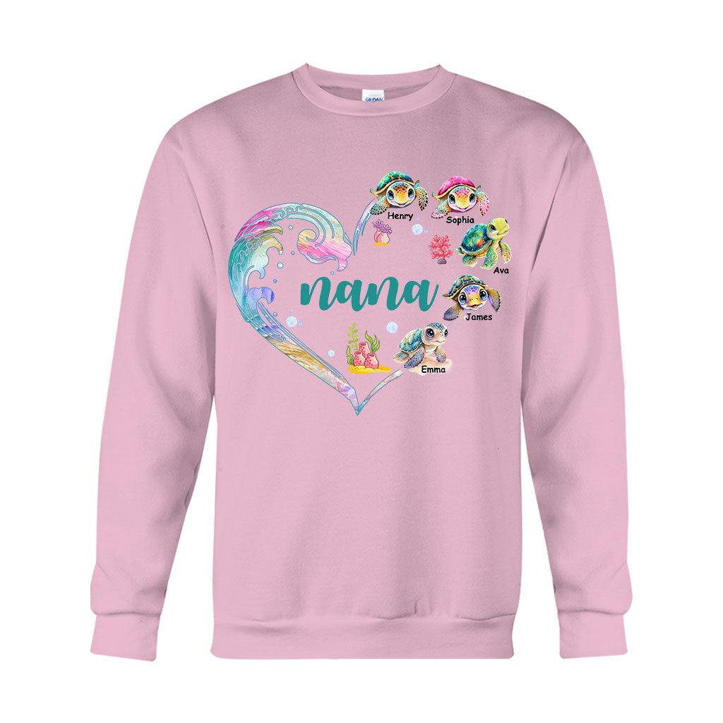 Nana's Little Turtle - Personalized Grandma T-shirt And Hoodie