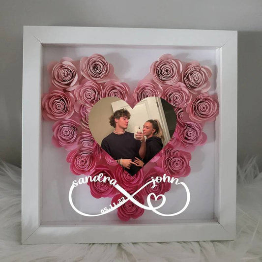 Love in Bloom - Personalized Heart-Shaped Flower Shadow Box with Photo - Ideal for Valentine's Day & Anniversaries