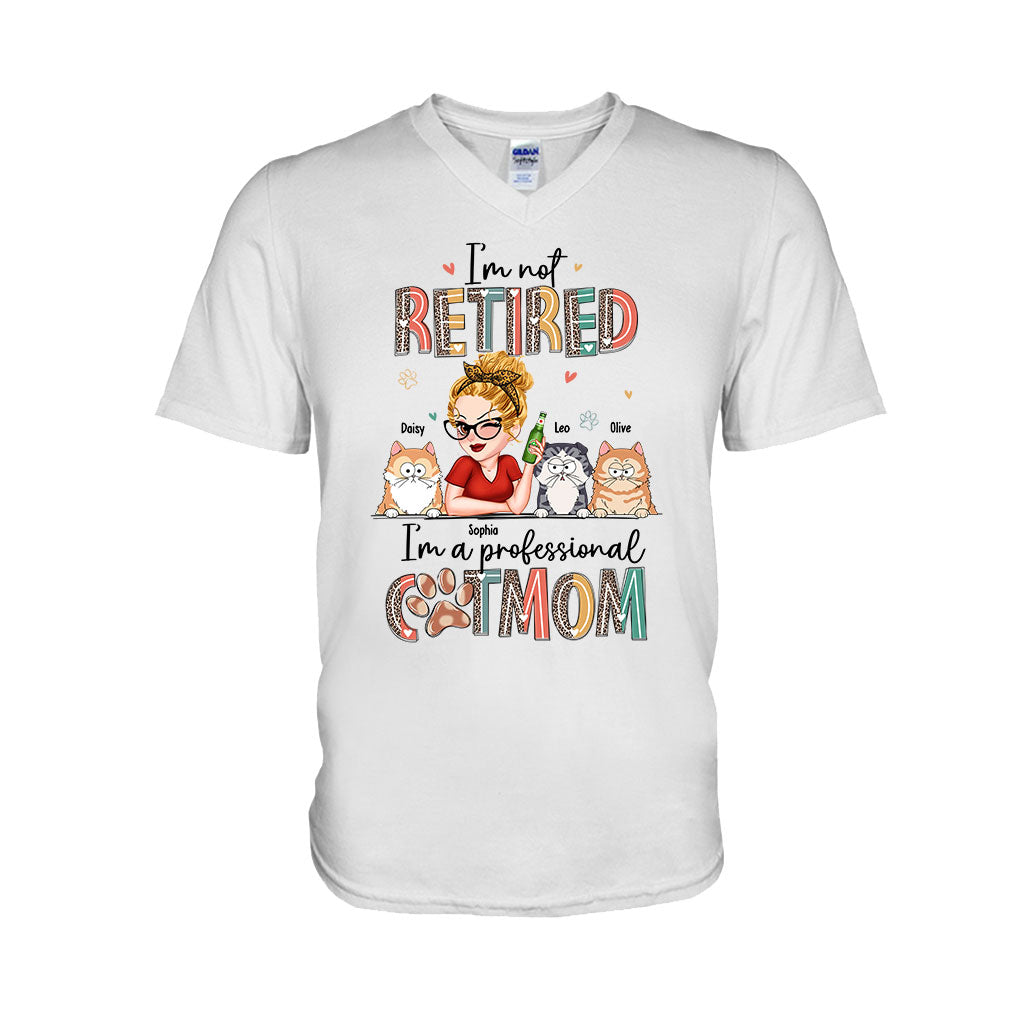I'm Not Retired I'm A Professional Dog/Cat Mom - Personalized Dog T-shirt And Hoodie