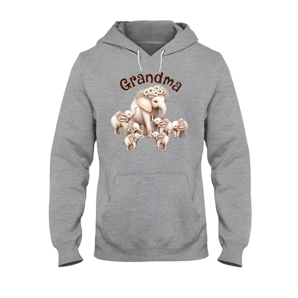 Cute Elephant - Personalized Grandma T-shirt And Hoodie